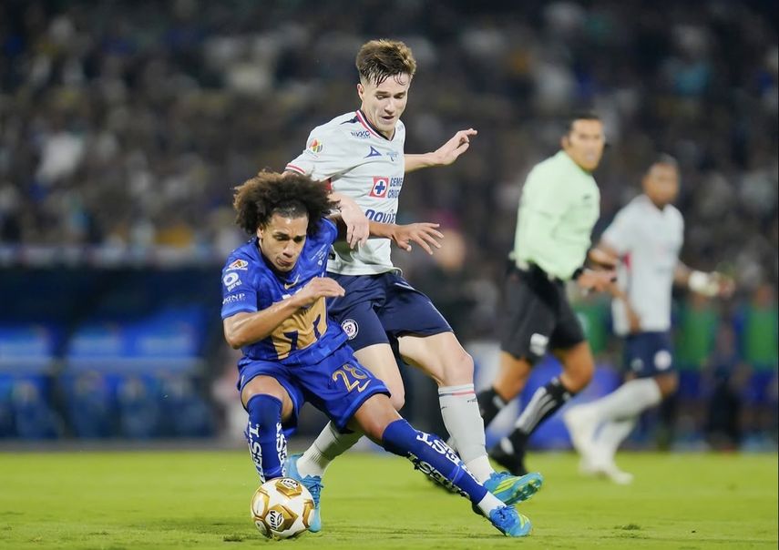 Adalberto Carrasquilla salió entre lágrimas de la Final de la Liga MX