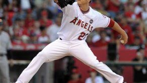 Angelinos al borde de eliminación tras caer 10-1 con Yanquis