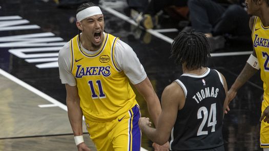 NBA: Jaxson Hayes de Lakers es suspendido por empujar mascota NBA: Jaxson Hayes de Lakers es suspendido por empujar mascota