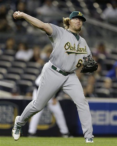 Atléticos blanquean 2-0 a Yanquis; gana Griffin