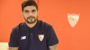 El centrocampista argentino Ever Banega vuelve al Sevilla