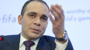 FIFA: Candidato cuestiona papel de rival en torturas