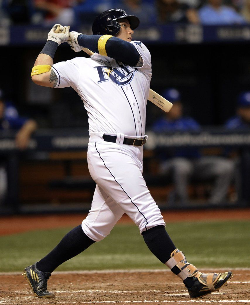 Cobb domina en 5 innings, Rays vencen a Azulejos