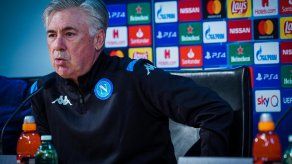 Tensión en Napoli: Jugadores rechazan ser concentrados