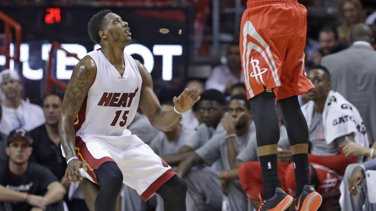 Heat Rockets Vs He Rockets Rockets vencen al Heat y están en 5-0