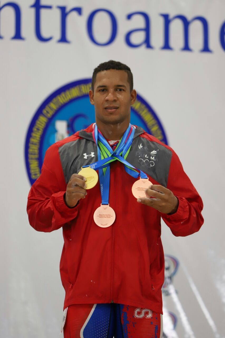 Juan Batista gana oro en pesas para Panamá en los Juegos Centroamericanos