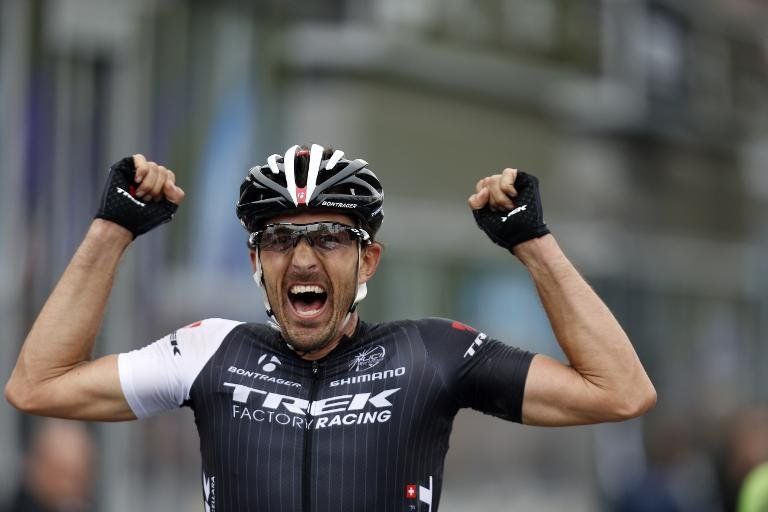 El suizo Cancellara gana por tercera vez la Vuelta a Flandes