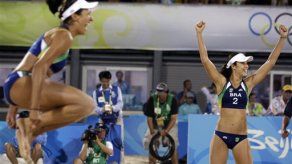 Brasileñas Talita y Renata a semifinales de vóleibol de playa