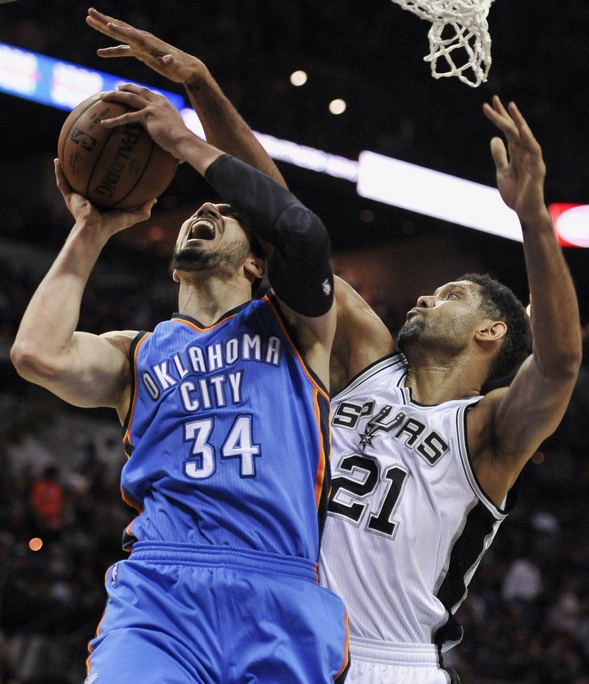 San Antonio humilla 130-91 a Oklahoma City