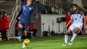 Estados Unidos arrolla a Panamá en una fría Austria