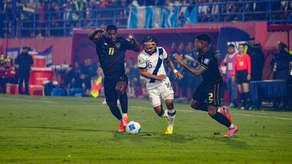 Selección de Panamá: Espero mi momento, Azarías Londoño