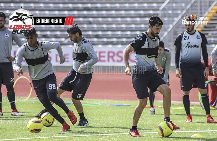 Lobos pagará por permanecer en máxima categoría mexicana