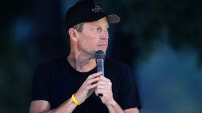 Lance Armstrong vuelve al Tour para luchar contra la leucemia