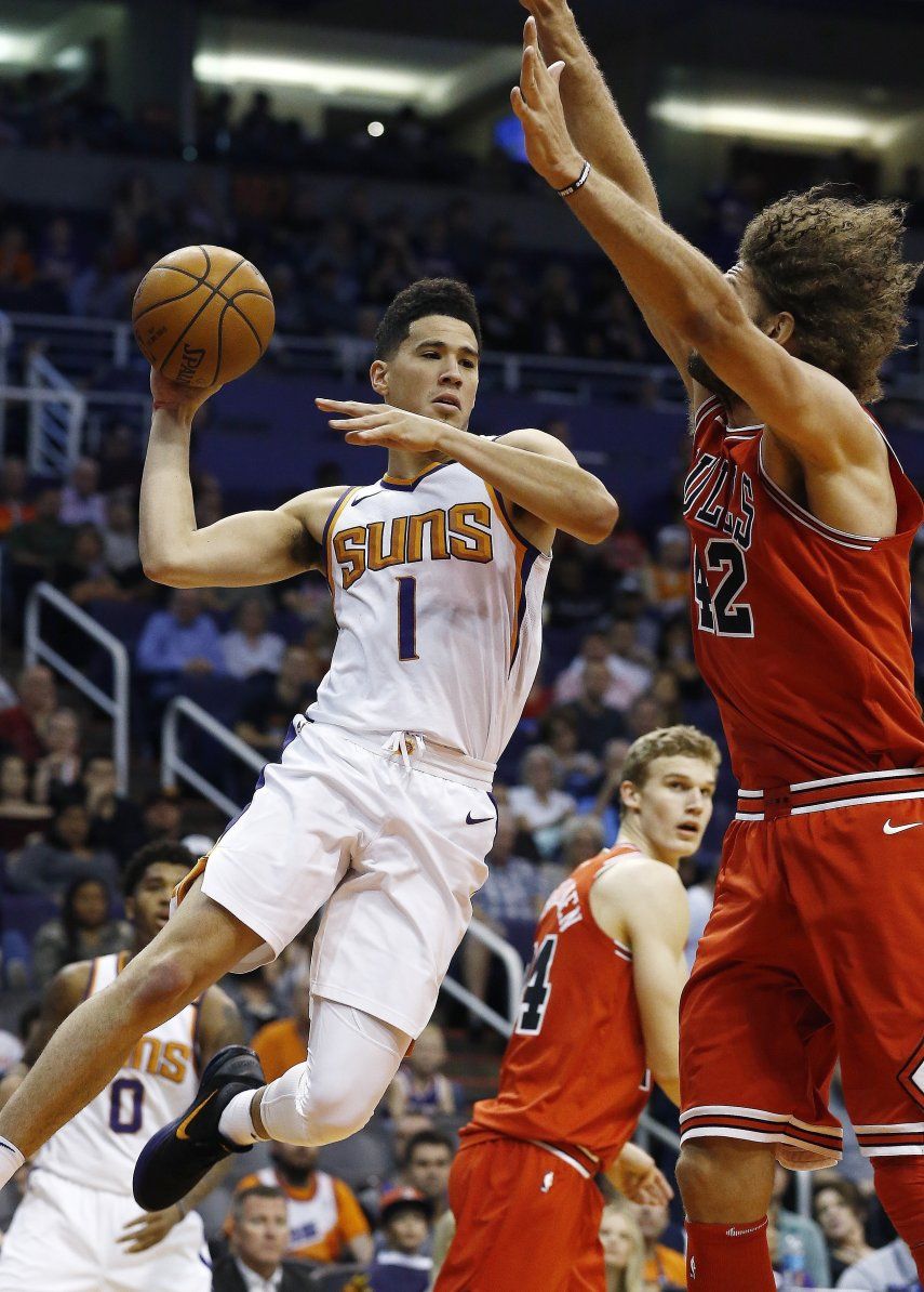 Con ataque bien repartido, Suns vencen a Bulls