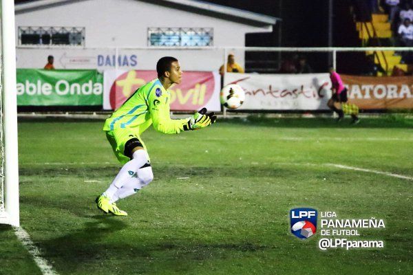 Colombiano Bonilla llega al Tauro, Cooper no sigue en el Árabe Unido