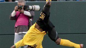 Oro: Jamaica golea 4-0 a Granada