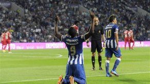 Porto gana y sigue su marcha perfecta