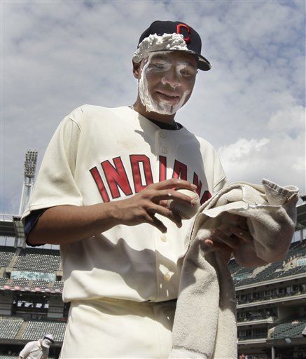 Venezolano Gómez vuelve a las menores de los Indios