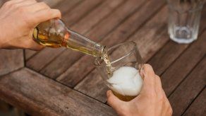 También hay bebidas espirituosas muy interesantes producto de la creatividad y destreza de los artesanos nacionales.