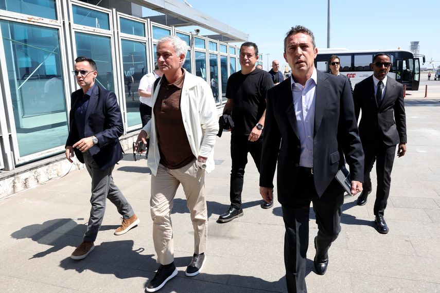 José Mourinho es el nuevo entrenador del Fenerbahce