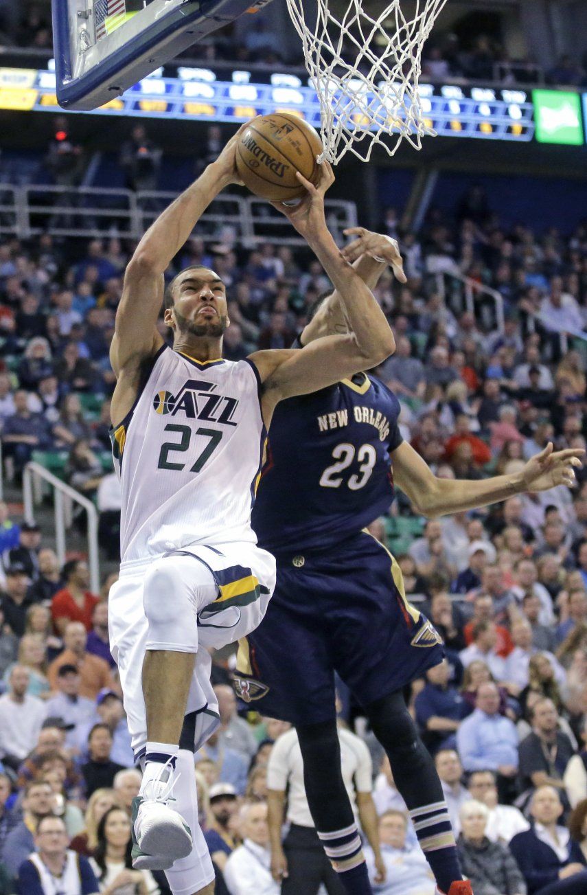 Un Jazz acertado ante canasta hunde a Pelicans 108-100