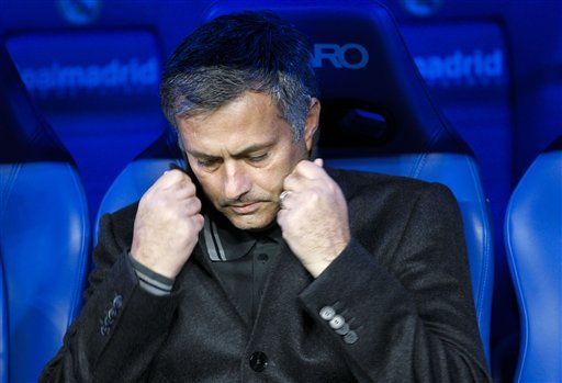 UEFA levanta suspensión de Mourinho