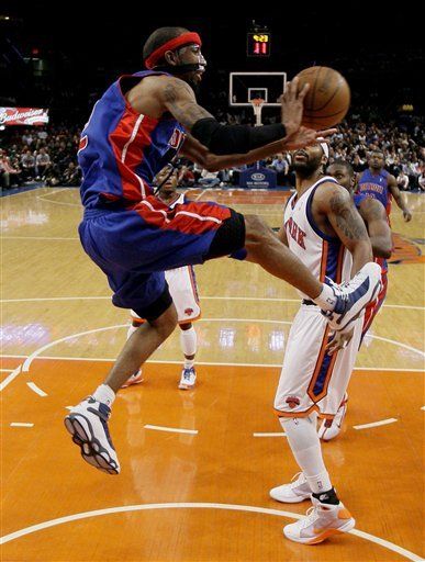 NBA: Pistons 113, Knicks 86; Pistons más cerca del 7mo puesto