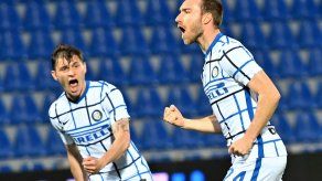 El Inter de Milán a un paso del Scudetto tras ganar 2-0 al Crotone