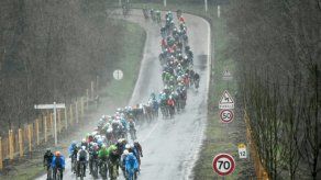 La París-Niza incluirá una crono y una llegada en alto