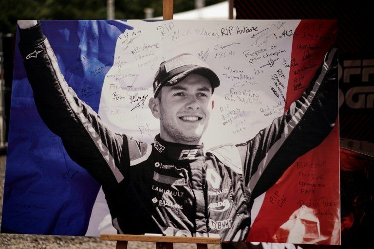 La justicia belga abre una investigación tras la muerte del piloto Anthoine Hubert