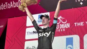 Triunfo final del colombiano Chaves en la Vuelta a Abú Dabi