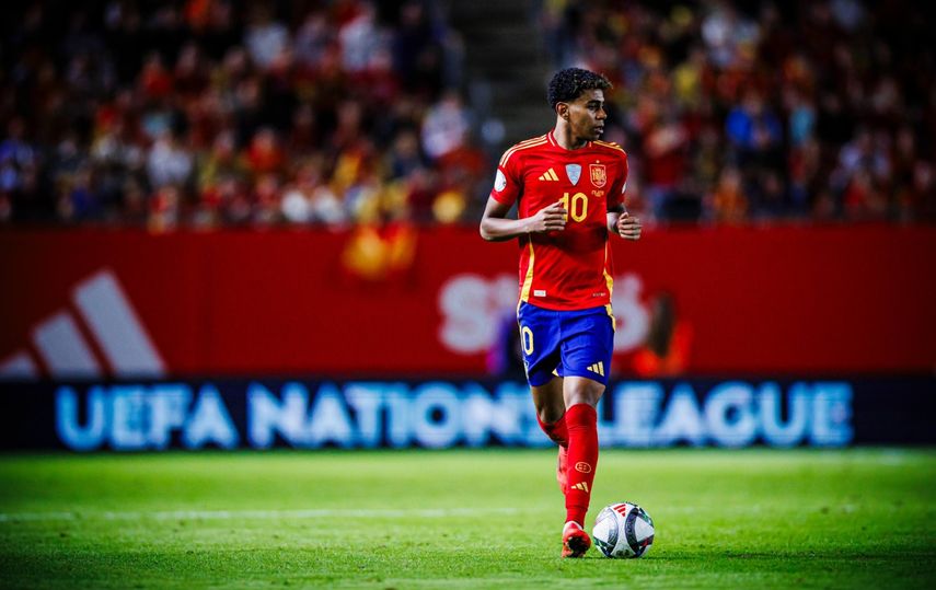 &nbsp;Lamine Yamal deja la selección de España por sobrecarga