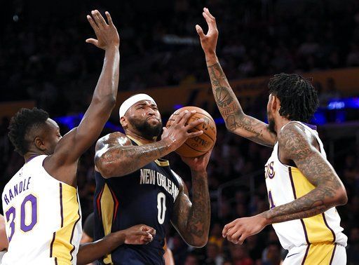 Pelicans aguantan remontada tardía de Lakers y ganan 119-112