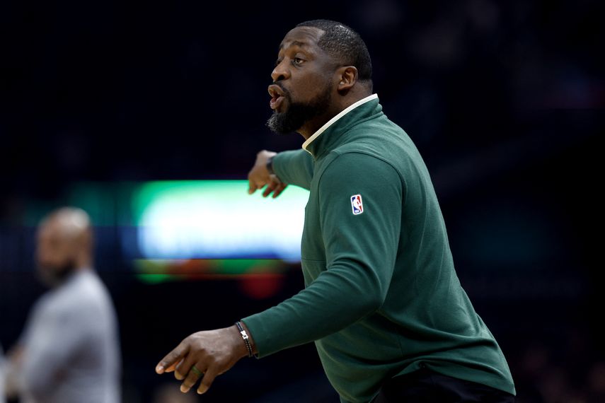 NBA: El entrenador de los Bucks Adrián Griffin es despedido