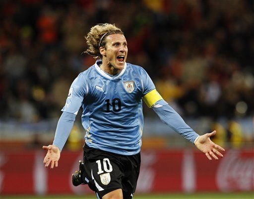 Mundial: Forlán puede seguir en lucha de cañoneros