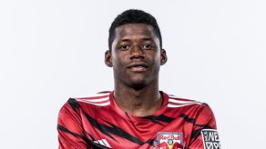 MLS: El panameño Omar Valencia hace su debut con el New York Red Bulls