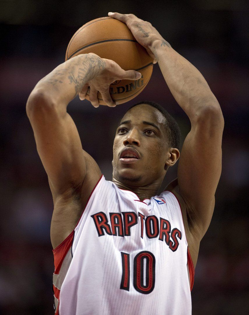 DeRozan anota 31 y Raptors arrollan a Hawks