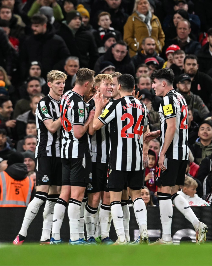 Carabao Cup: Newcastle goleó al Manchester United en Old Trafford