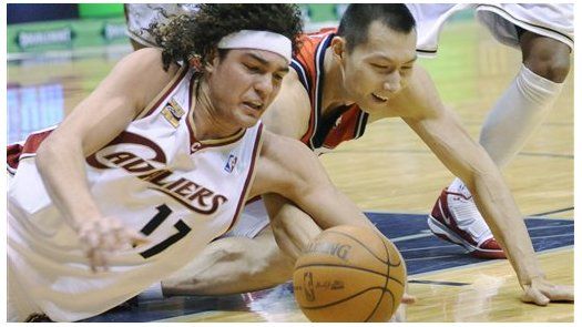 NBA: Cavaliers 94, Nets 86; James anota 28
