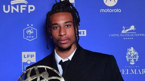 Michael Olise es elegido mejor jugador francés en el extranjero, según UNFP