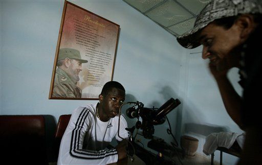 Entrevista AP: Robles regresa por nuevos fueros