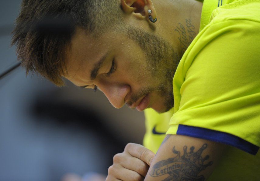 Neymar, repuesto de sus problemas en el tobillo