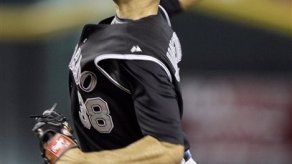 Jiménez brilla y ayuda a Colorado por el boleto de comodí­n