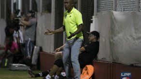 DT Rolando Palma: Al América hay que ir a jugarle sin complejos