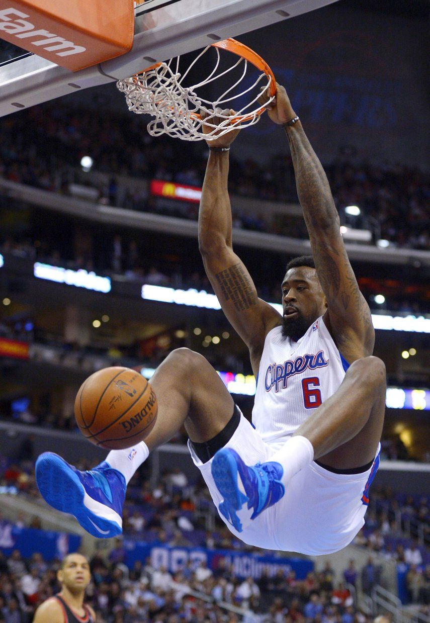 Clippers ganan a Blazers con eficacia de Griffin