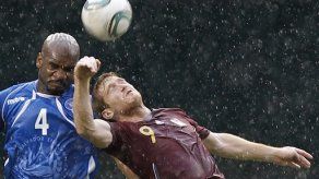 Sosa y Sánchez llevan a El Salvador a triunfo sobre Venezuela