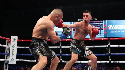 El Rayo José Valenzuela ganó título superligero en gran presentación ante Pitbull Cruz