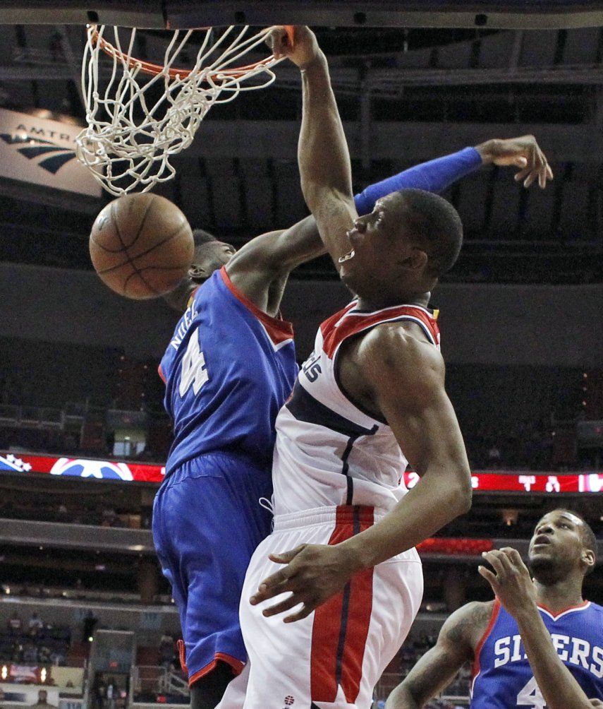 Gortat marca el paso en victoria de Wizards ante 76ers