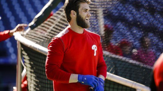 Harper desplaza a Judge por camiseta más vendida en MLB
