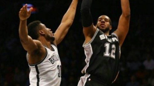 Spurs doblegan a los Nets con 25 puntos de LaMarcus Aldridge